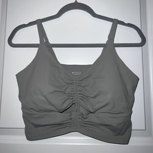 Athleta Salutation Clinch Bra